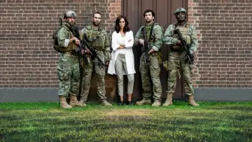 Backdrop to the movie "Alien Warfare" #475472