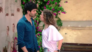 Backdrop to the movie "Love Aaj Kal" #919369