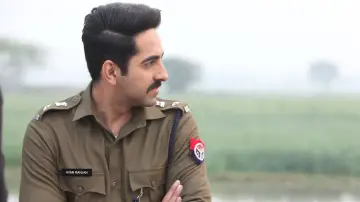 Backdrop to the movie "Article 15" #494600