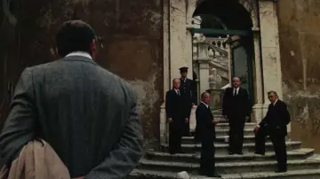 Backdrop to the movie "Illustrious Corpses" #1882987