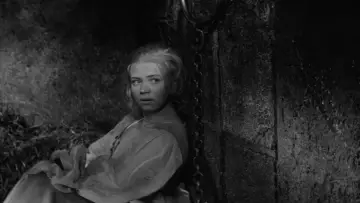 Backdrop to the movie "Witchhammer" #1831371