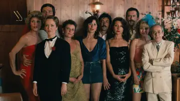 Backdrop to the movie "Rosa la rose, fille publique" #1912070