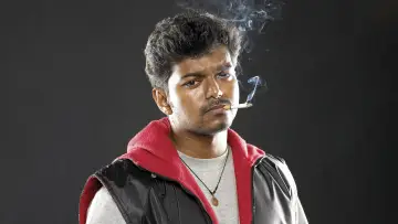 Backdrop to the movie "Ghilli" #1100749