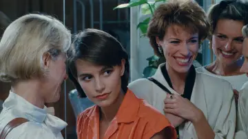 Backdrop to the movie "Golden Eighties" #1860158