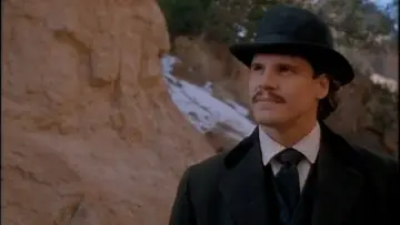 Backdrop to the movie "The Desperate Trail" #1632649
