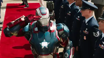 Backdrop to the movie "Iron Man 3" #1626352