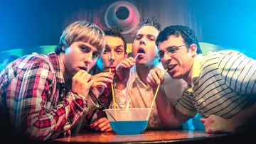 Backdrop to the movie "The Inbetweeners Movie" #1632424