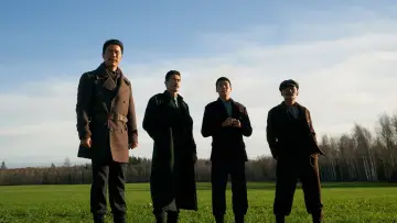 Backdrop to the movie "Hero" #1854368