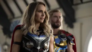 Backdrop to the movie "Thor: Love and Thunder" #312804