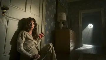 Backdrop to the movie "Malignant" #1801168