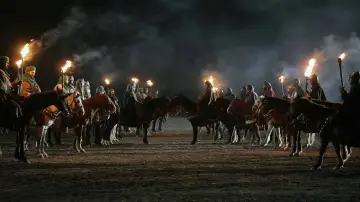 Backdrop to the movie "Hussein Who Said No" #942058
