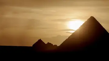 Backdrop to the movie "The Rememberer" #1526825
