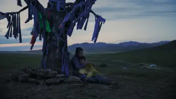 Backdrop to the movie "Veins of the World" #1584256