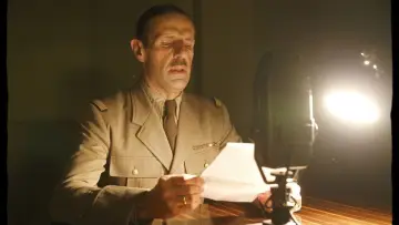 Backdrop to the movie "De Gaulle" #1296901