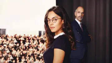 Backdrop to the movie "Contra" #380391