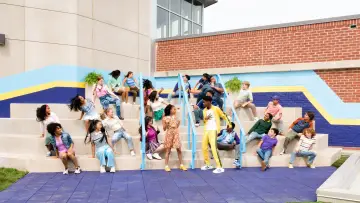 Backdrop to the movie "13: The Musical" #1857989