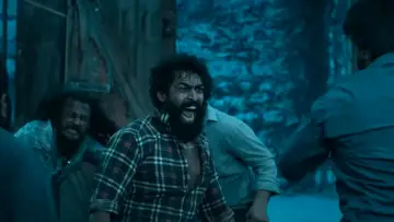 Backdrop to the movie "Graamaayana" #955024