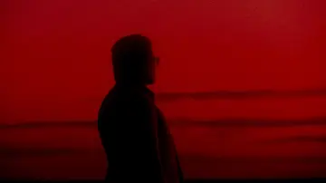 Backdrop to the movie "Pacifiction" #910866