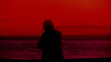 Backdrop to the movie "Pacifiction" #910873