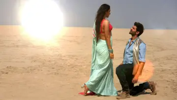 Backdrop to the movie "Bhool Bhulaiyaa 2" #898881
