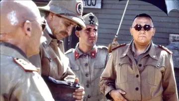 Backdrop to the movie "Madman at War" #1622866