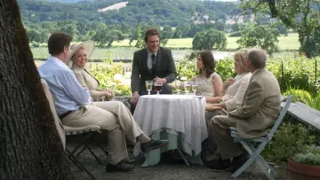 Backdrop to the movie "The Five-Year Engagement" #385381