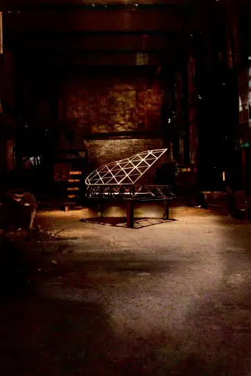 Poster to the movie "The Piano in a Factory" #1820363