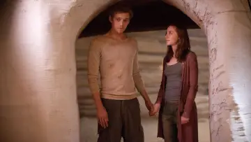 Backdrop to the movie "The Host" #863770