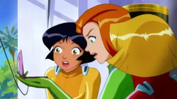 Backdrop to the movie "Totally Spies! The Movie" #1866828