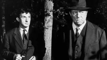 Backdrop to the movie "Maigret Sees Red" #1843880
