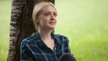 Backdrop to the movie "Very Good Girls" #1083072