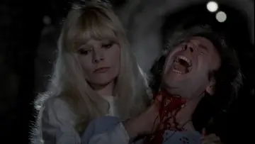 Backdrop to the movie "The Living Dead Girl" #1524677