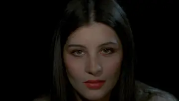 Backdrop to the movie "The Living Dead Girl" #1524690