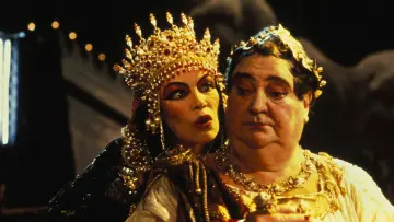 Backdrop to the movie "Salome