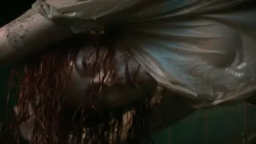 Backdrop to the movie "Evil Dead Rise" #604323