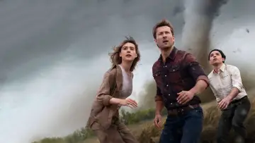 Backdrop to the movie "Twisters" #562690