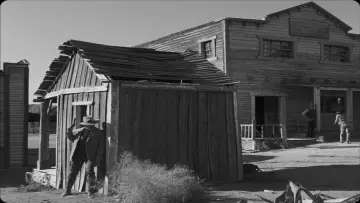 Backdrop to the movie "Eureka" #541473
