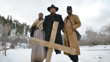 Backdrop to the movie "Hostile Territory" #1053995