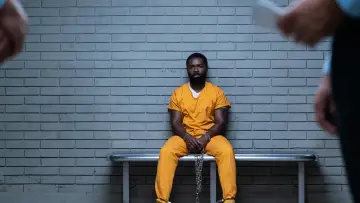 Backdrop to the movie "Newborn" #1187732