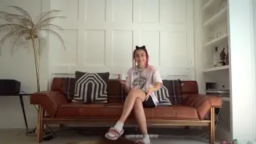 Backdrop to the movie "Charli XCX: Alone Together" #1173225