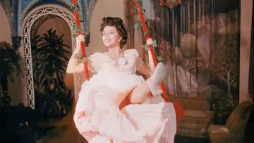 Backdrop to the movie "The Girl in the Red Velvet Swing" #1872108