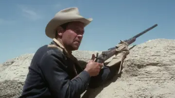 Backdrop to the movie "Escape from Fort Bravo" #1893414