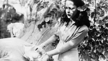 Backdrop to the movie "Jungle Woman" #1658286