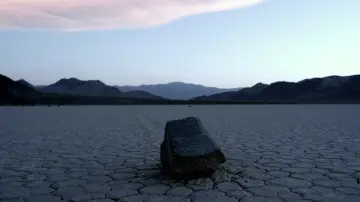 Backdrop to the movie "Knight of Cups" #900383