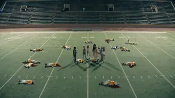 Backdrop to the movie "Bottoms" #657747