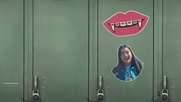 Backdrop to the movie "Growing Fangs" #1583720