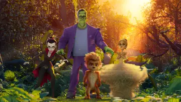 Backdrop to the movie "Monster Family 2" #346861