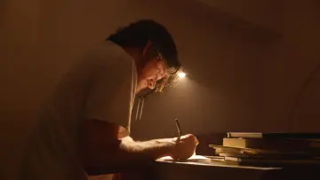 Backdrop to the movie "Bo Burnham: Inside" #1805357