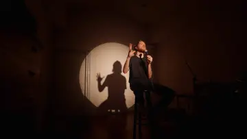 Backdrop to the movie "Bo Burnham: Inside" #1805377