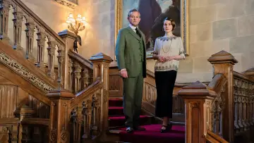 Backdrop to the movie "Downton Abbey: A New Era" #235866